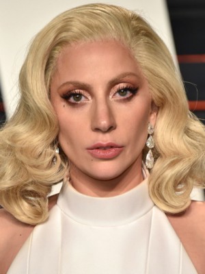 Lady Gaga Schimmernd Wellig Spitzefront Synthetische Perücke