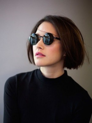 Beeindruckende Remy Echthaar Gerade Spitzefront Perücke Beeindruckende Remy Echthaar Gerade Spitzefront Perücke