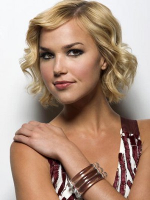 Schicke Wellig Spitzefront Kunsthaar Perücke